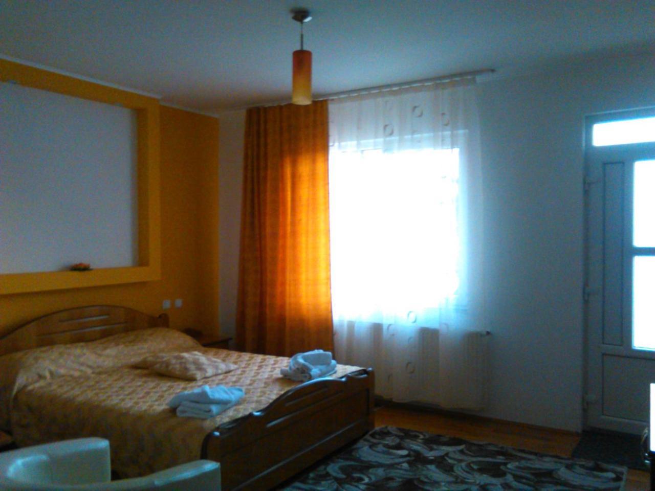 Pensiunea Lucia Ana Cluj-Napoca Ngoại thất bức ảnh